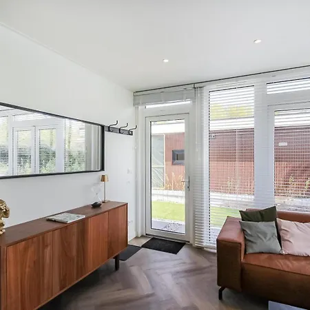 Luxe Bos Aan De Rand Van Het Bos Holiday home *