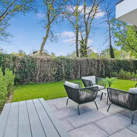 Luxe Bos Aan De Rand Van Het Bos Holiday home *